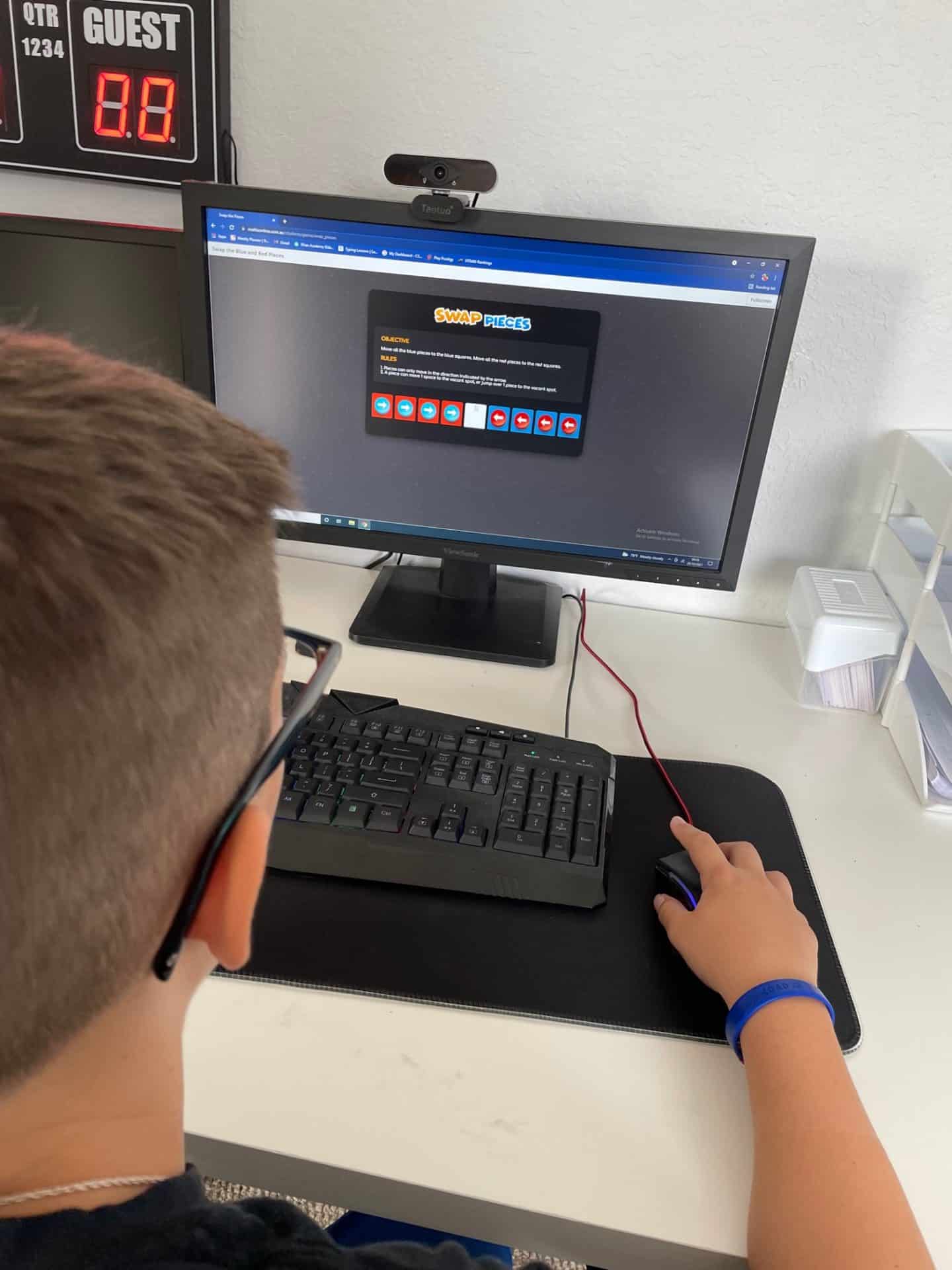 Playing CTCMath game online in middle school math
