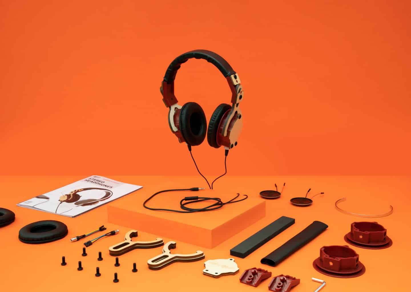 Store-Eureka_Headphones_Color-Seamless