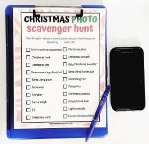 christmas photo scavenger hunt cellphone