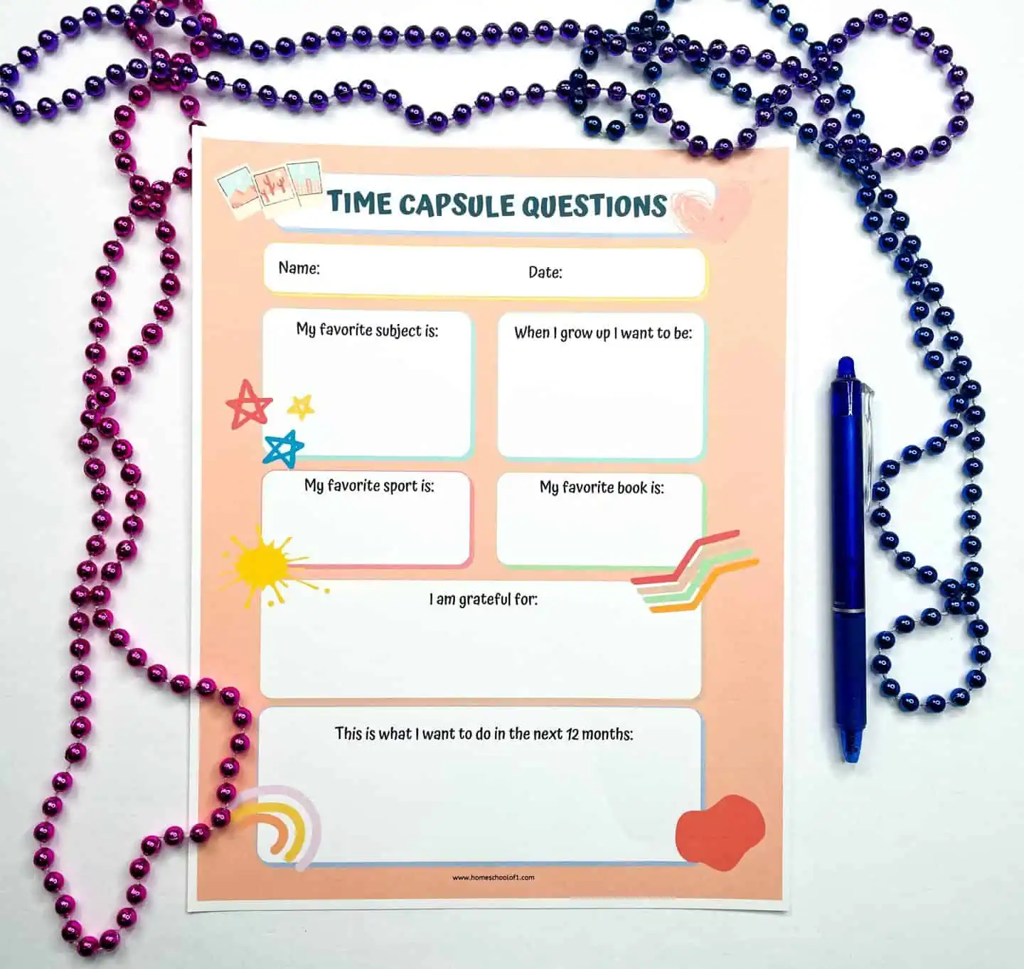 Time Capsule Questions for New Year's Eve (2 Free Printables)