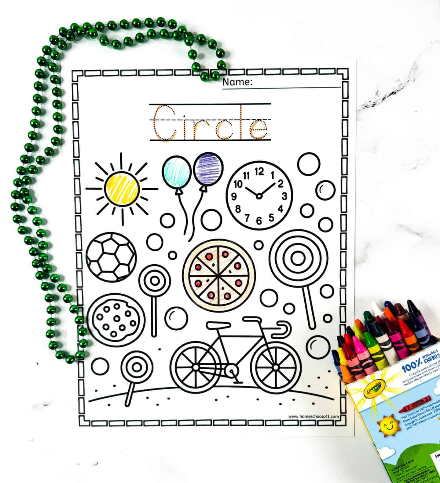 Printable circle coloring page for kids with bicycle wheels, pizza, lollipops, clock, balloons, sun, and other round objects.